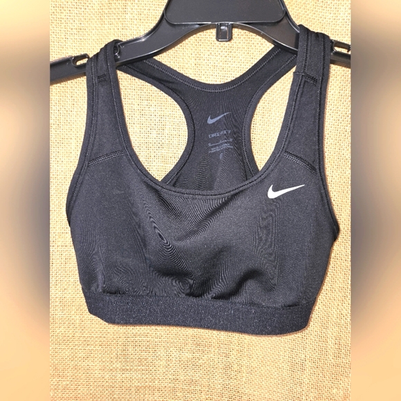 Nike Other - Nike Juniors Black Sports Bra Size Medium